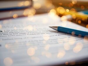 Wissenschaftlich Arbeiten (© CanvaAI) Wissenschaftlich Arbeiten