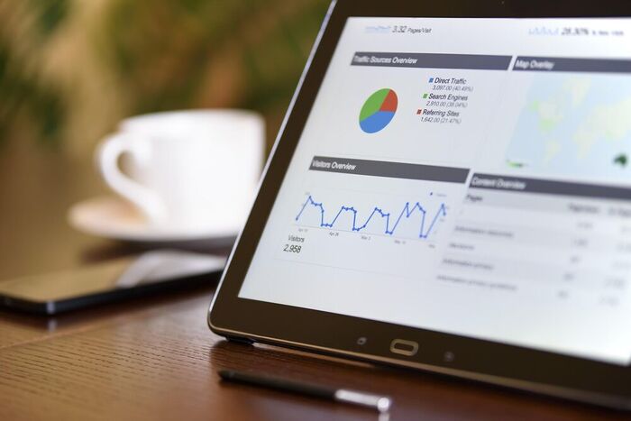 digitales Klassenbuch (© https://pixabay.com/photos/digital-marketing-technology-1433427/) digitales Klassenbuch